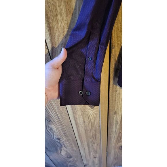 NWOT Apt 9 purple long-sleeved button-down collard dress shirt - Picture 2 of 7